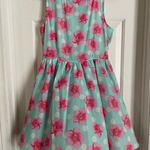 Tea N Rose pinup style flower dress. Size med.